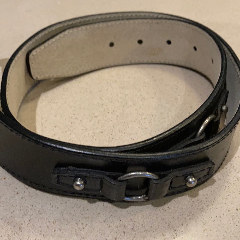 High quality black leather belt